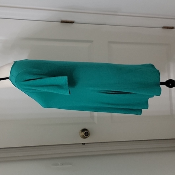 LuLaRoe Size XS "Perfect Tee" Green Yellow Marled Colored Swing Tunic Top, EUC - Picture 3 of 11